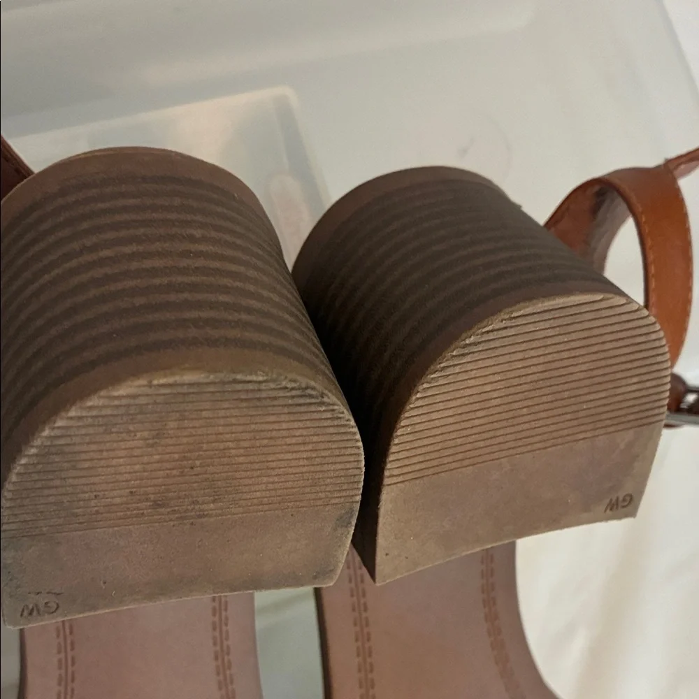 Steve Madden Leather Women's cognac Sandals size 8
